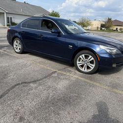 2009 BMW 528i