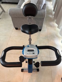 XTERRA Fitness upright/standing stationary exercise bicycle