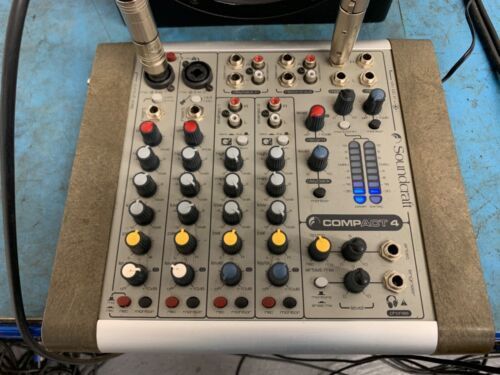 BEST OFFER - MOVING 4/29!! Soundcraft Compact 4 Professional Desktop Audio or Podcast Mixer