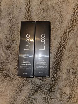 Luxe color changing foundation