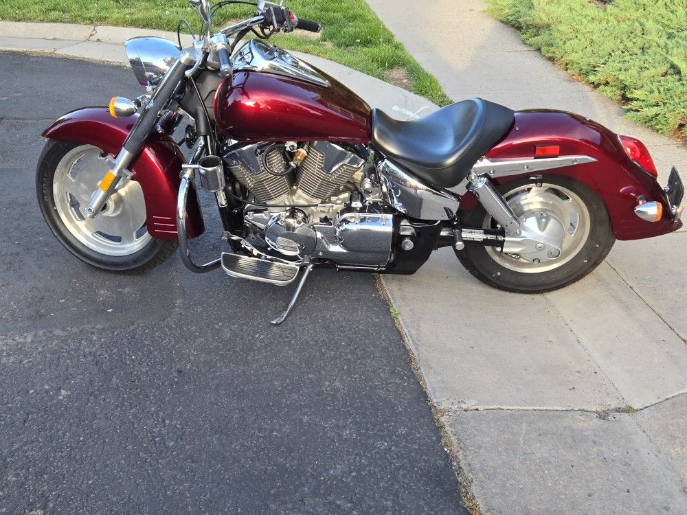 2006 HONDA VTX 1300 VTX 1300