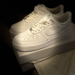 Nike Air Force 1 (Size 8.5)