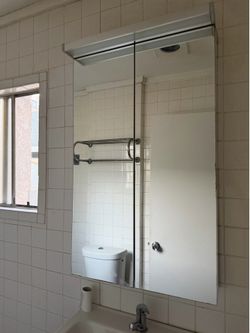 Mirror Medicine cabinet