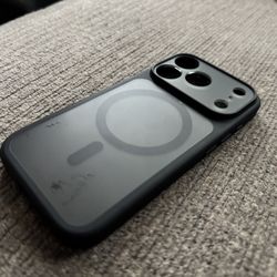 iPhone 17 Pro Black Case