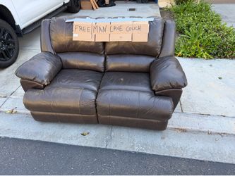 Free man cave couch. Pick up now