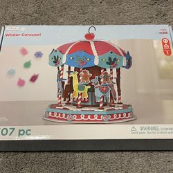 Creatology Christmas Craft: Winter Carousel
