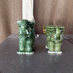 1950s Vintage Chinoiserie Majolica Green Elephant Planters. 