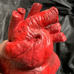 Deluxe BLOODY RED RUBBER HEART Realistic Latex Fake Halloween Prop Human