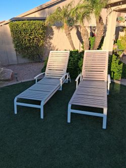 Pair of Chaise Lounge Chairs