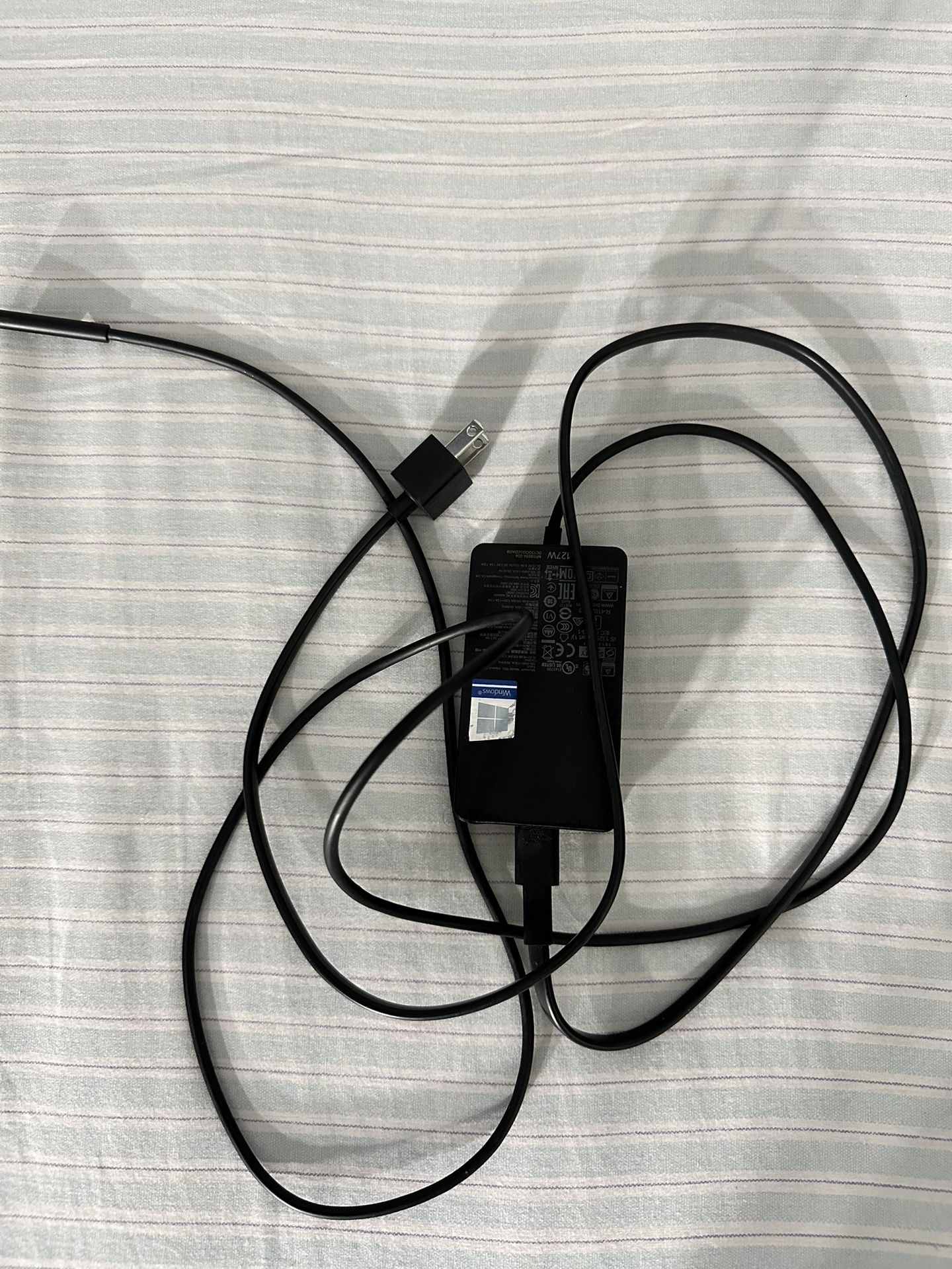 Original Microsoft Surface 127W Charger