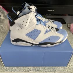 Jordan 6 Retro University Blue, Size 12M