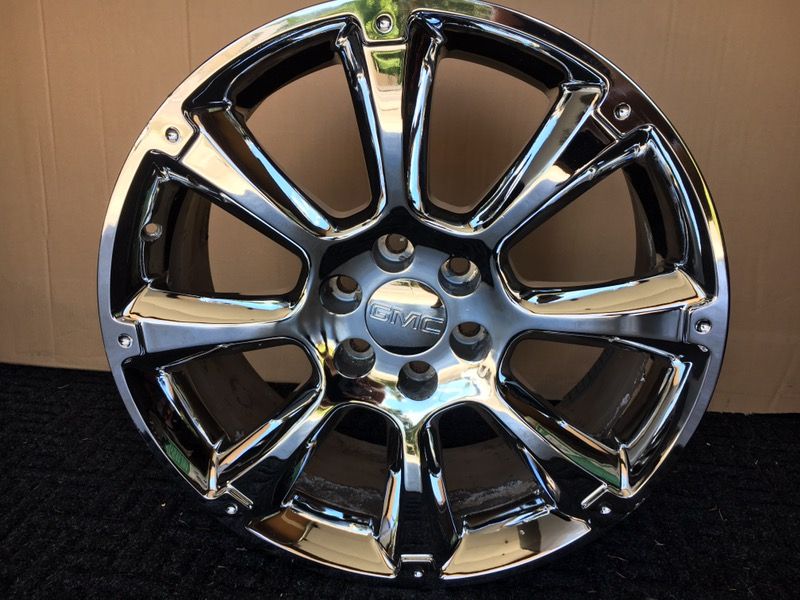Chrome wheels 22" - GM Rims (OEM)