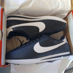 Black Nike Cortez 