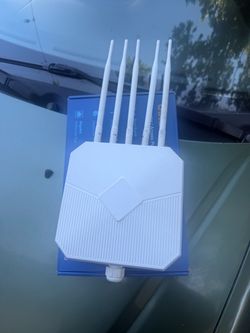 WiFi outdoor repeaters