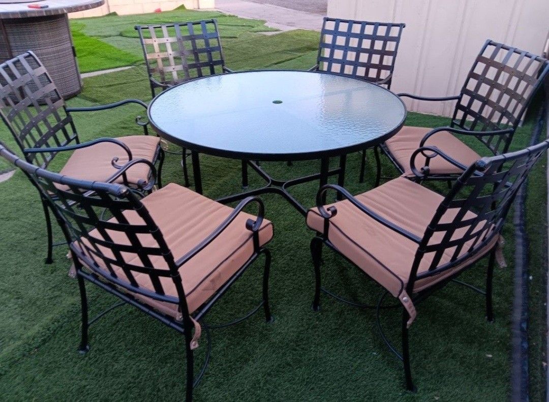 O W Lee Classic Patio Furniture 