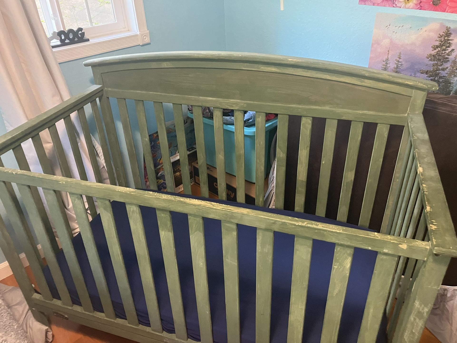 Graco Baby Crib.