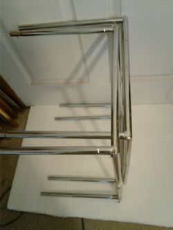 tube table clip on they make and one22x16.5hi14 or big ome/22/14/27/for glass or wood free screws must go $ $24 flexible negotiable