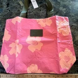 Aloha Day Tripper Bag NWT