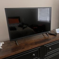32 Inch Vizio Smart TV