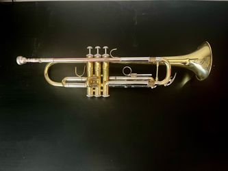 Trumpet: Prelude TR711  - Bb / with case