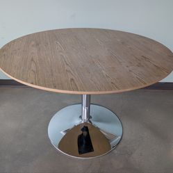 Modern Round Wooden Dining Table 43.5L x 43.5W x 29.5H