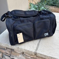New Nike Utility Power 2.0 Duffel Duffle Bag Black Sport Gym Hiking Camping Trail 51L