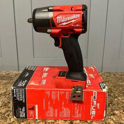 Milwaukee Fuel  M18 - 3/8”  Mis Torque Impact Wrench 