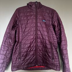 Women’s Patagonia Nano Puff Jacket Large