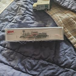 Atlas N-SCALE LOCOMOTIVE