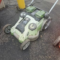 Green.Elictric Mower. Cordless With Catcher