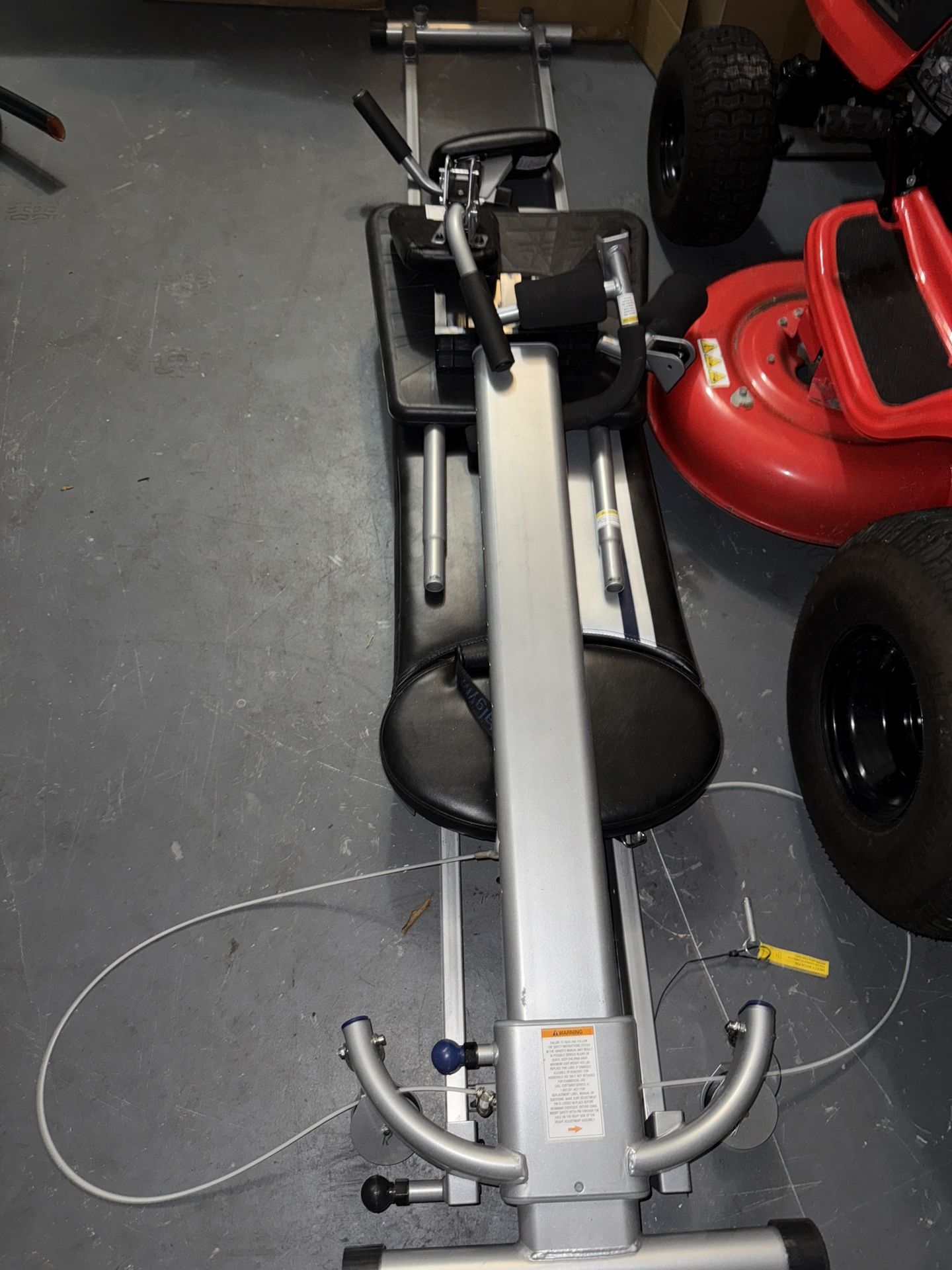 Row Workout Machine
