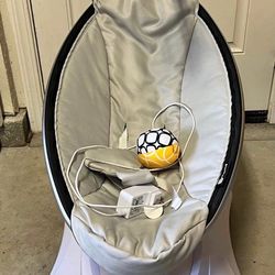 Baby swing