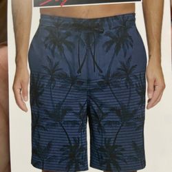 NWT Kirkland Signature Men’s Swim  Shorts With Pockets, Lining Blue  SZ: XL