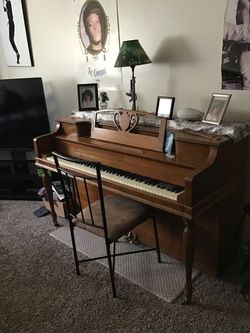 1942 jassen piano beautiful shape