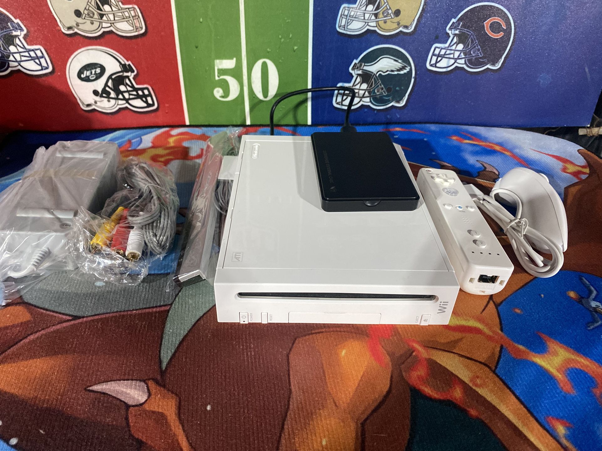 White Nintendo Wii - 500GB Hard Drive