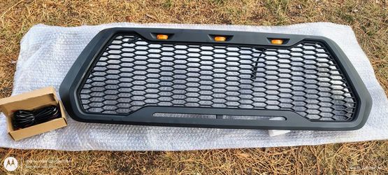 Toyota Tacoma Aftermarket Grill W/ Lights