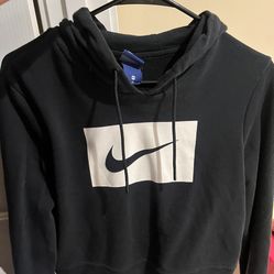 Cropped Nike Hoodie 