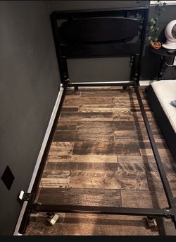 Twin bed and box spring -FREE