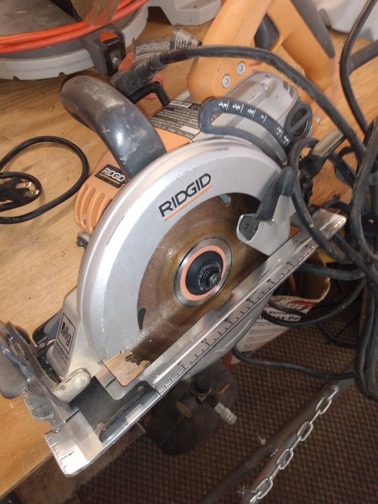 Ridgid 71/4" Worm Gear Drive Saw In Great Condition
