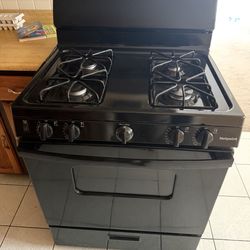 Gas stove