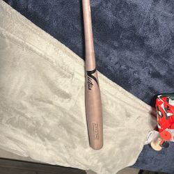 32 Oz Victus Torpedo Bat