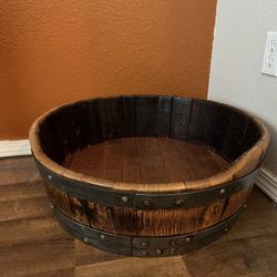 Wine Barrel Dog/cat Bed 