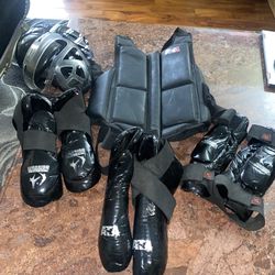 Lot Of Martial Arts Protective Gear To Protect Head, Chest, Shin And Feet