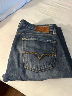 Guess blue jeans 3 buttons