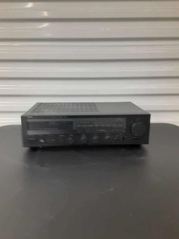 YAMAHA RX-530 STEREO RECEIVER
