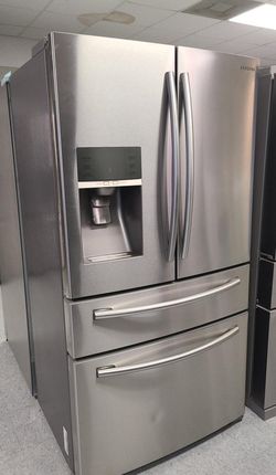Samsung 4-Door Stainless Steel Fridge
