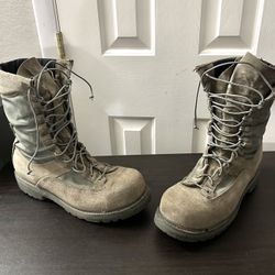 Vibram Steel Toe Boots size 11 .5