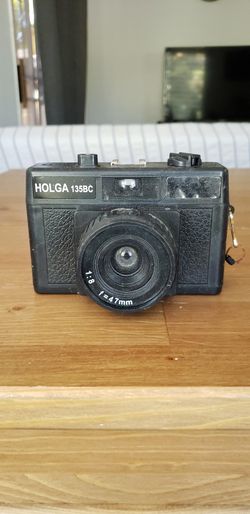 Holga 35mm pinhole broken shutter