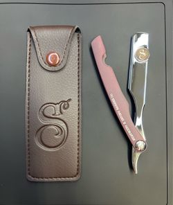 Suavecito x Irving Barber Collab razor