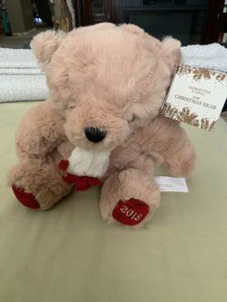 NEW SMALL 2018 BEAR WITH TAGS ATTACHED